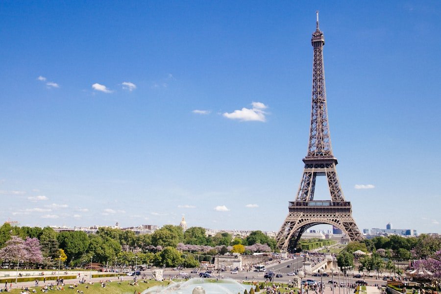 paris
